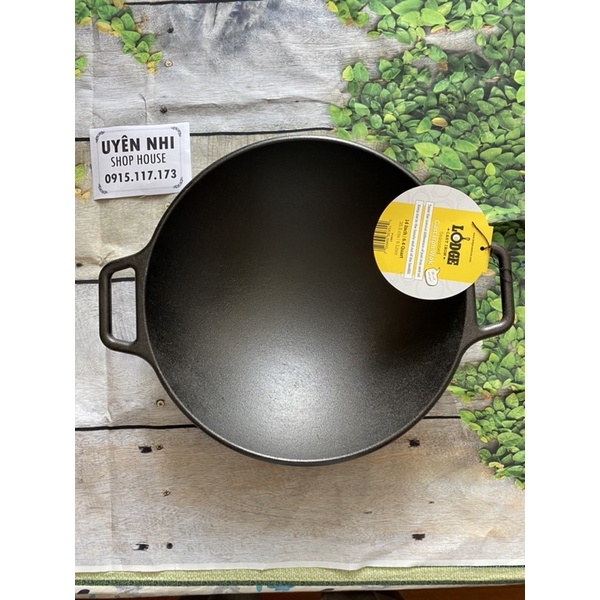 Chảo gang lodge wok 35.5cm