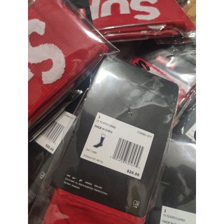 Tất Supreme item 2024