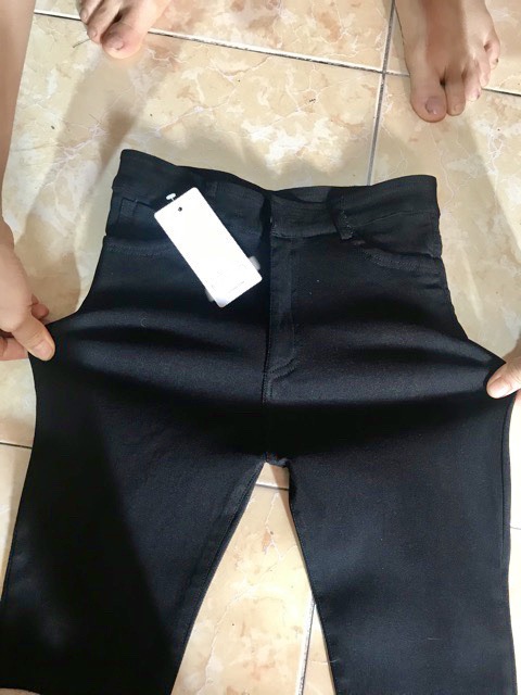 Quần giả jean dáng siêu đẹp