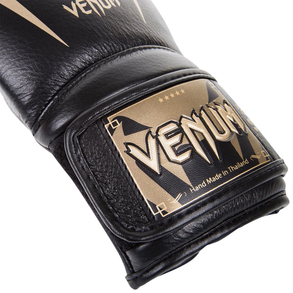 Găng tay boxing Venum Giant 3.0 chính hãng - Black/Gold