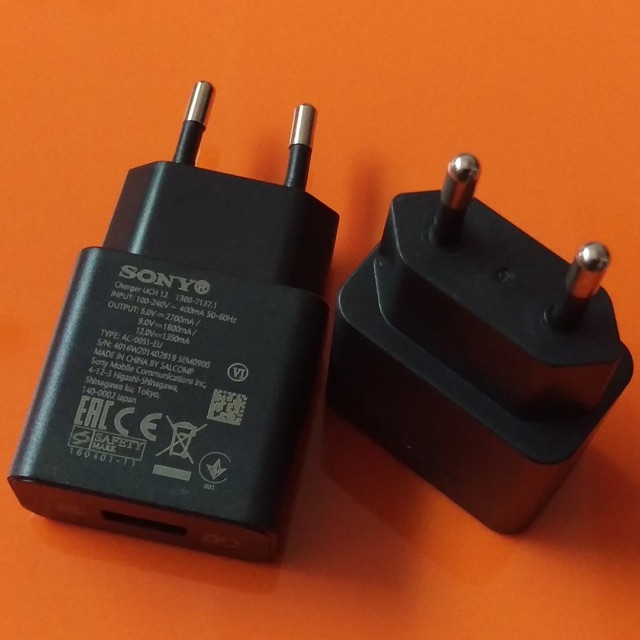 Bộ Sạc Nhanh Sony Xperia UCH12 và Cáp Type-C Sony UCB20 Zin theo máy
