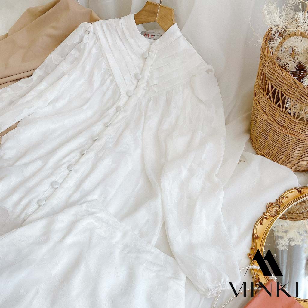 🌸SET ÁO VÀ CHÂN VÁY MIDI TRẮNG VÂN NÚT BỌC - CHẤT LIỆU REN HOA VÂN CAO CẤP - TRẮNG SANG TRỌNG | BigBuy360 - bigbuy360.vn