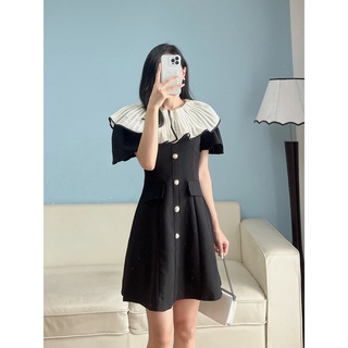 Đầm thiết kế cổ dập ly