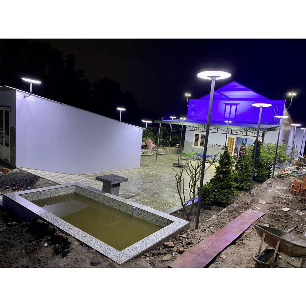 Đèn UFO Jindian Kim Cương 1000W Năng Lượng Mặt Trời