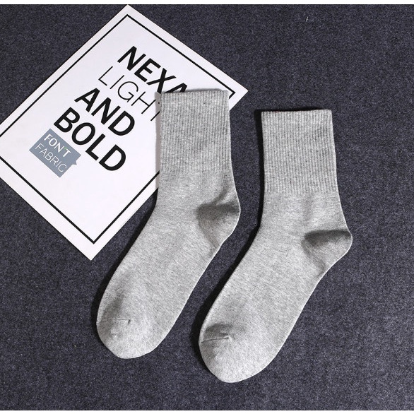 Vớ cao cổ Nam Nữ đủ màu phong cách thể thao, trẻ trung, năng động.