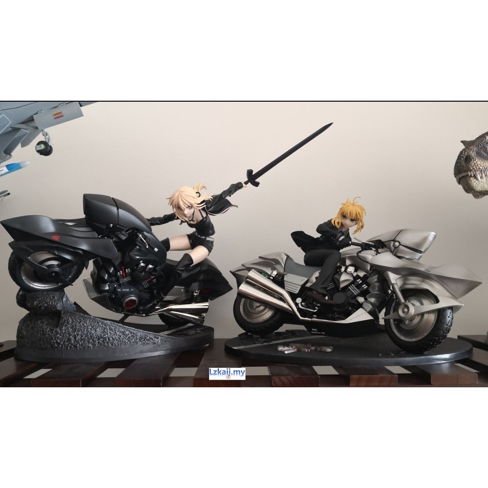 Mô Hình Saber Hoạt Hình Fate / Zero Cỡ 1 / 8