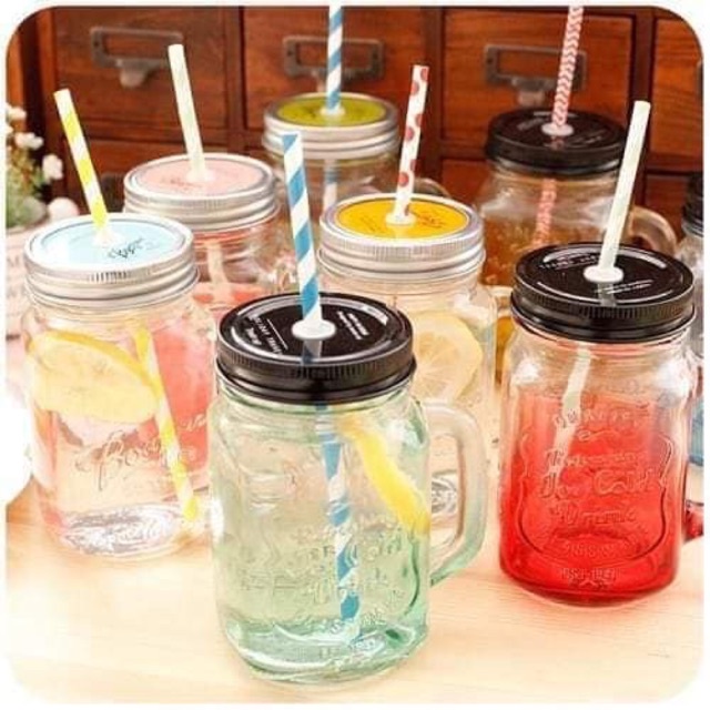 Cốc Thuỷ Tinh Có Nắp Cắm Ống Hút Và Tay Cầm 480ML DrbStore