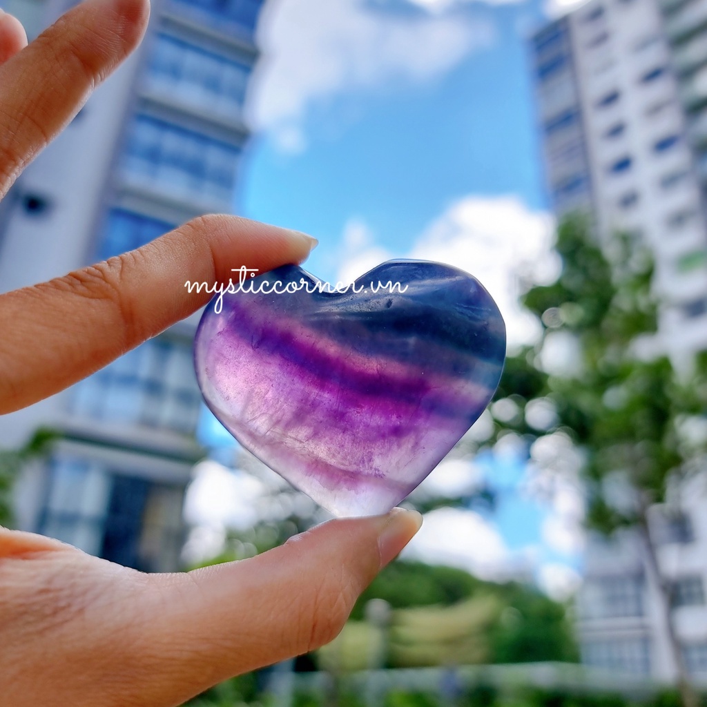 Trái tim đá thanh tẩy Fluorite , đá phong thủy dùng trong Tarot, reiki, thiền định