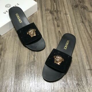 Dép đính đá mới
