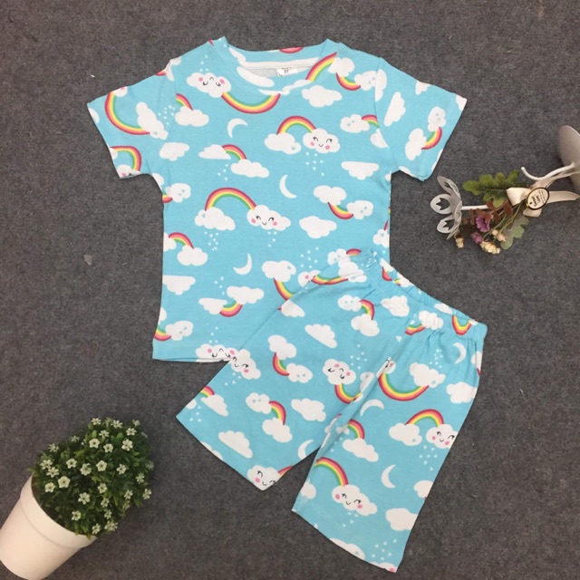 Các mẫu bộ carter bé gái