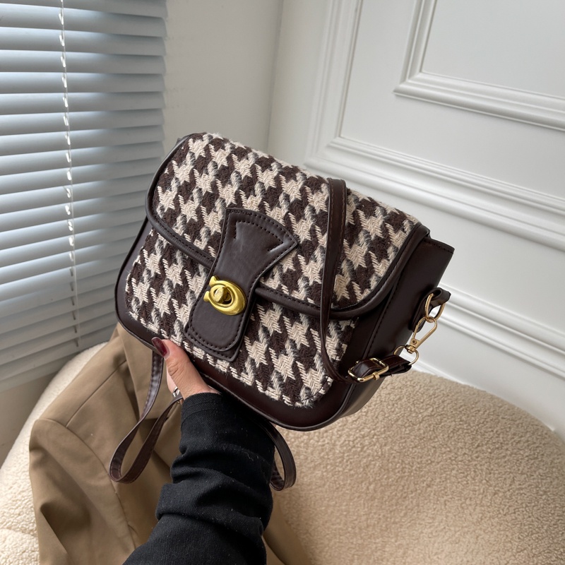 Túi xách nữ đeo chéo da PU hoạ tiết houndstooth hot trend ST25