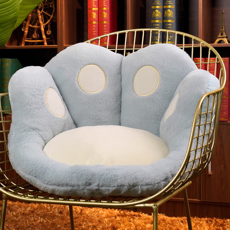 Đệm ghế dễ thương dày One Piece 3D Cosy Warm Pillow cho ghế văn phòng và ở nhà