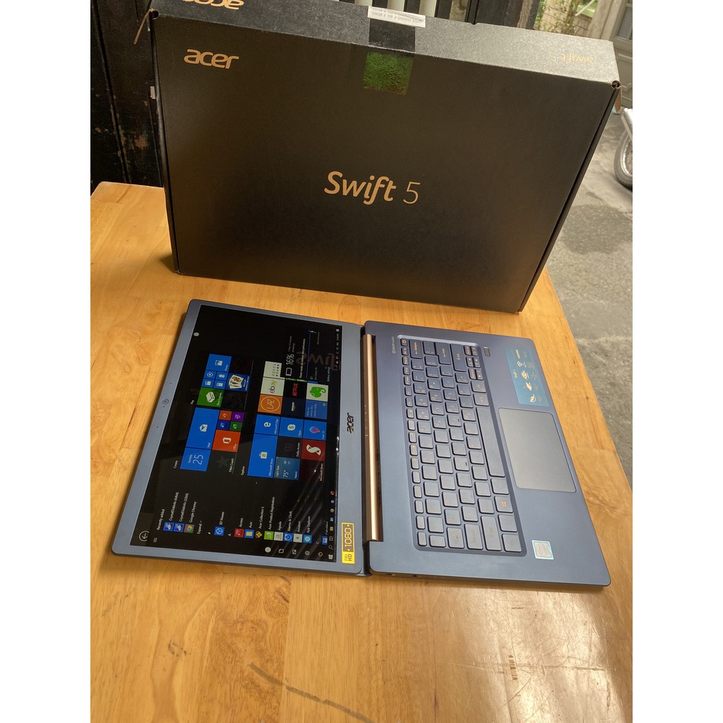 Laptop Acer Swift SF514 53T