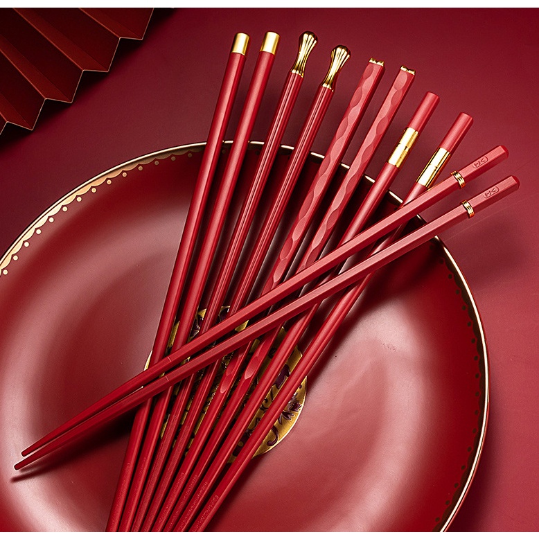 Bộ 5 đôi đũa đỏ viền vàng sang trọng T21