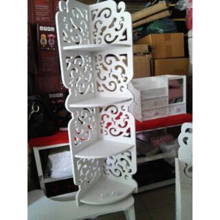 Kệ góc gỗ hoa văn 4 tầng