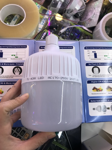 Bóng bầu dục 40w