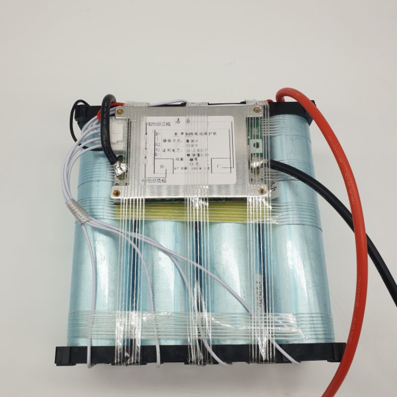 Achun.vn - KHỐI PIN SẮT 8S - 24V - 15AH - 8 viên 33140 MẠCH XẢ 50A