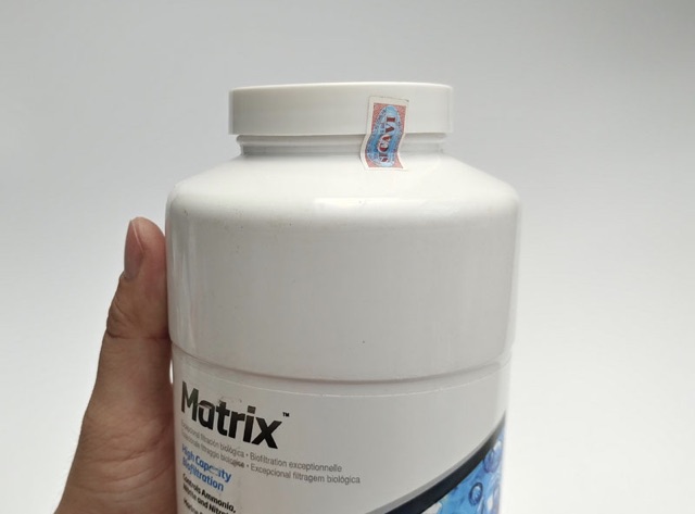 1 LÍT MATRIX NGUYÊN TEM NHÀ PHÂN PHỐI - VẬT LIỆU LỌC CHO HỒ CÁ THUỶ SINH