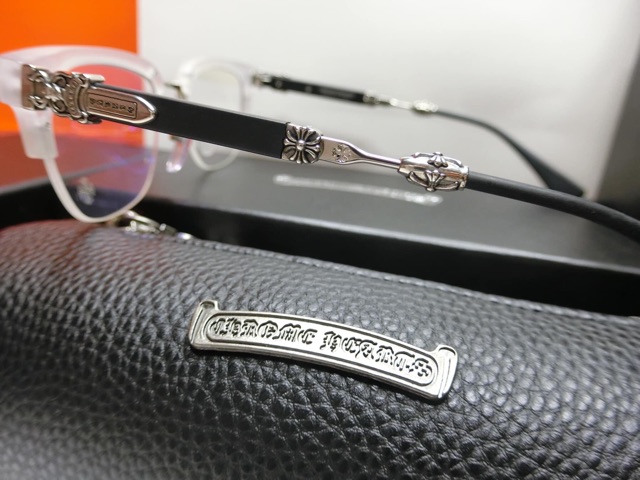 Kính Chromehearts Avagilist giảm 50%