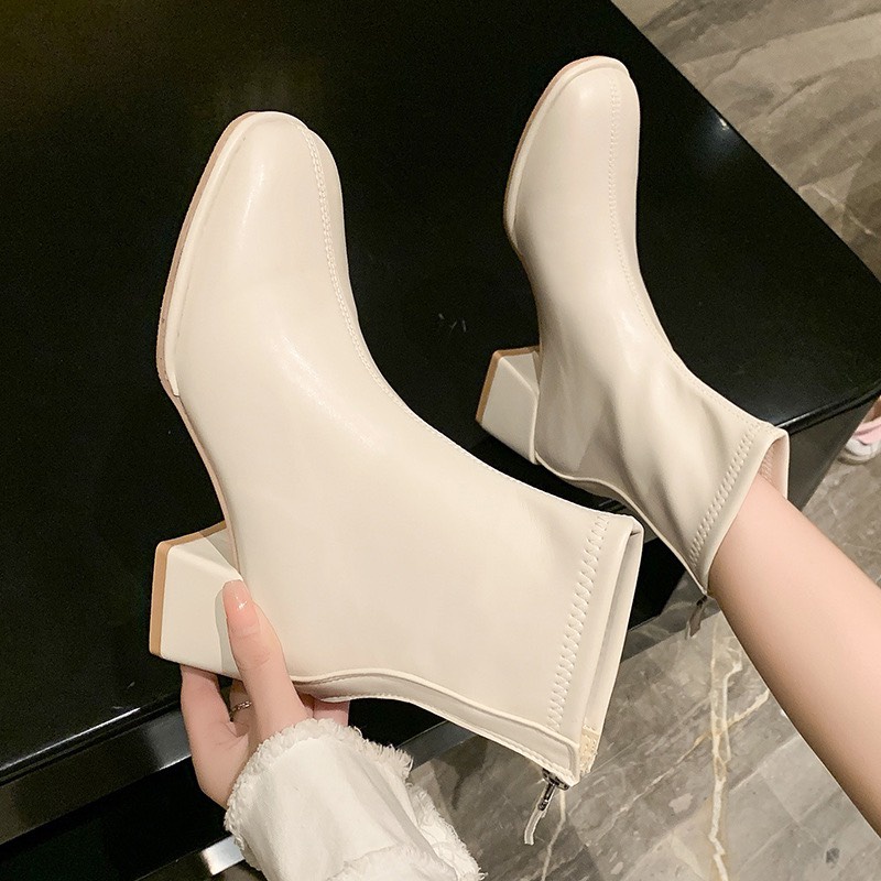 Giày bốt nữ chỉ giữa khóa sau gót vuông mã 5261 | BigBuy360 - bigbuy360.vn