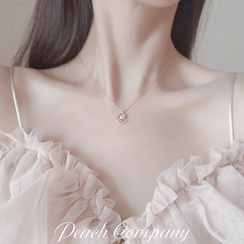 Dây Chuyền Mặt Trăng Đính Đá Sang Trọng Cho Nữ