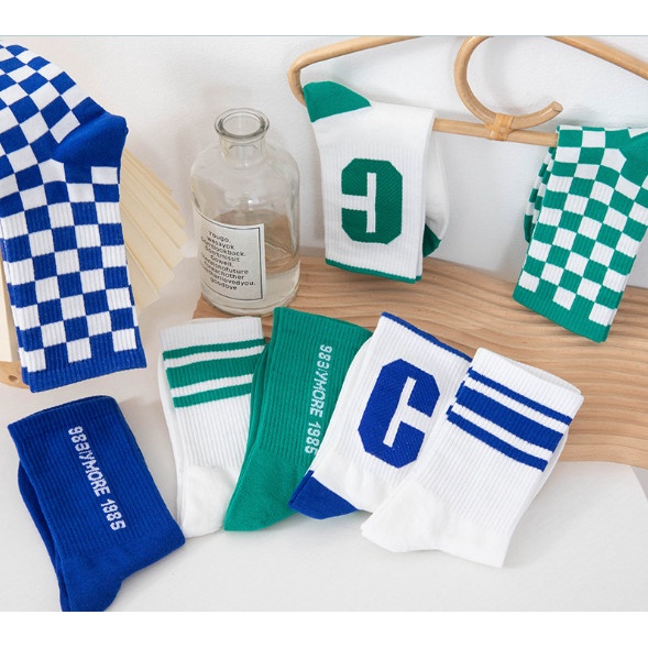 Vớ XANH chữ C cao cổ Nam Nữ phong cách thể thao, trẻ trung, năng động.