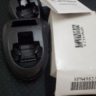 Cốc dock sạc motorola v66 v60 v70