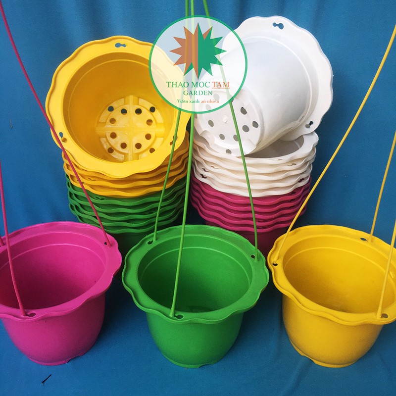 05c Chậu treo 19x13cm viền lượn sóng - Nhựa cứng, dày chắc chắn