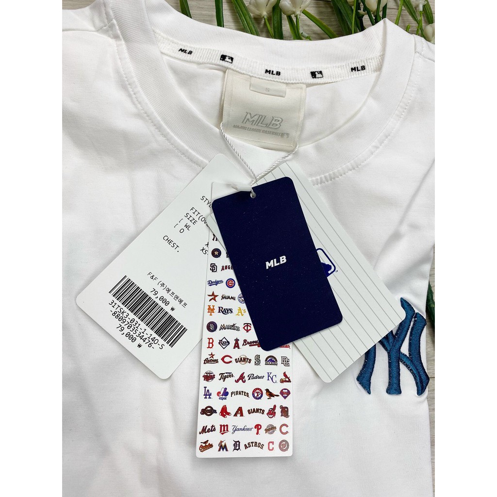 Áo tee MLB chính hãng full tag túi tặng kèm khẩu trang MLB | BigBuy360 - bigbuy360.vn