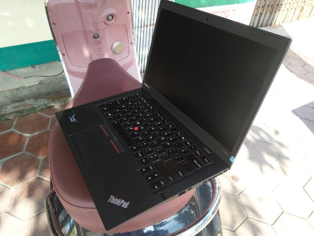 Laptop Thinkpad x1 carbon gen5