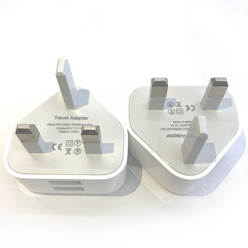 Củ sạc 3 chấu ổ cắm USB tiện dụng khi du lịch cho Iphone Samsung