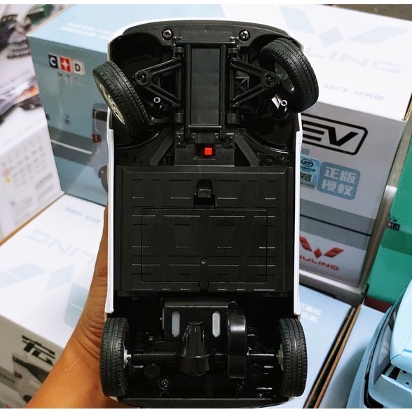 Xe điều khiển WPL D22 D32 miniEV Wuling 1/16 - xe rc offroad onroad