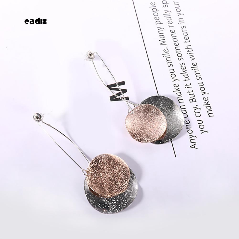 Hoa tai dáng dài mặt hình tròn cho nữ