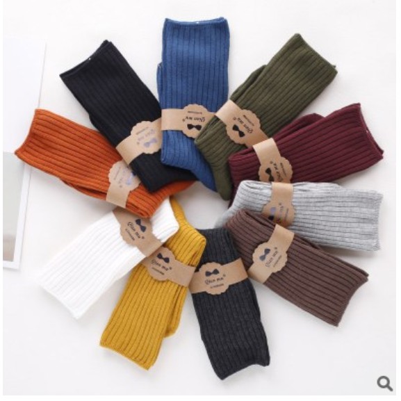 Tất vintage cao cổ
