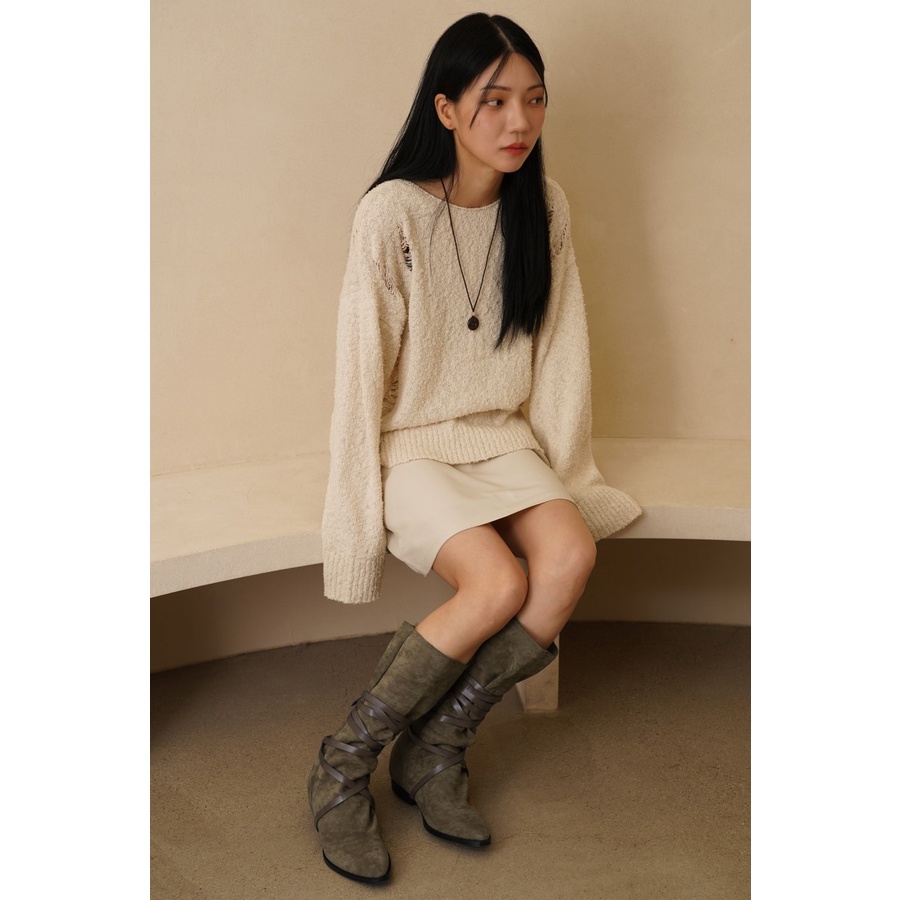 Lace-up suede boots - Giày boots cô cao đến bắp chân kiểu dây màu khaki