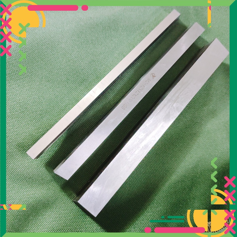 Dao thép gió Made in Taiwan, vuông 12mm, size 12x12x200mm, hàng loại tốt