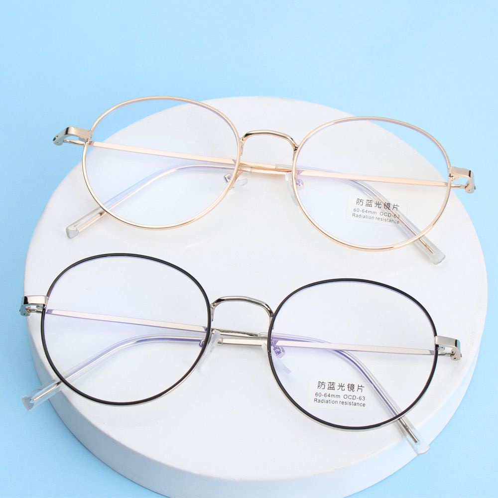 Mắt kính chống ánh sáng xanh khi sử dụng máy tính