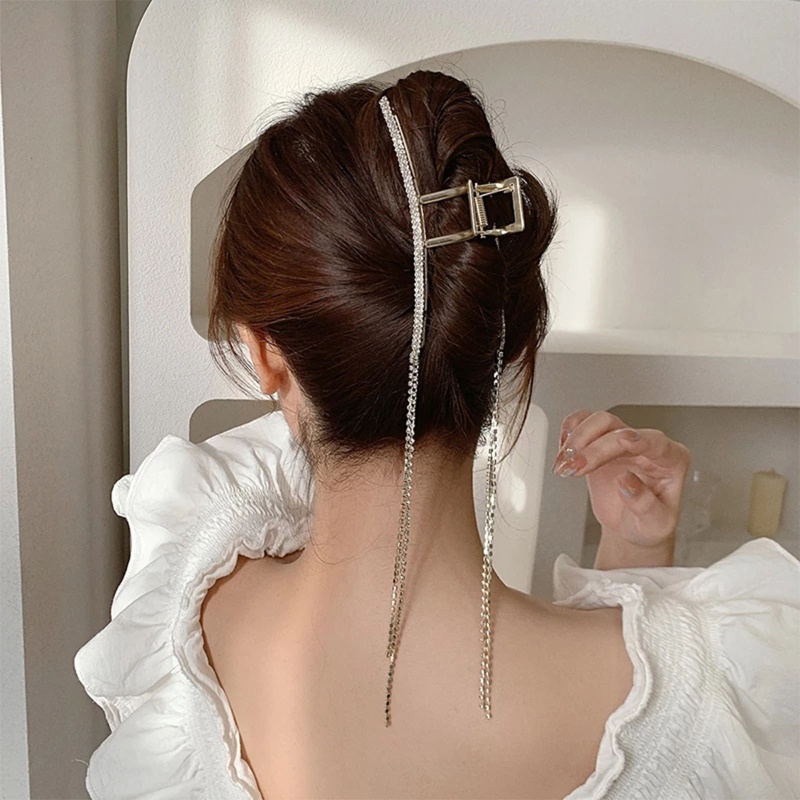 Kẹp Tóc Đính Đá Phối Tua Rua Dài Phong Cách Pháp