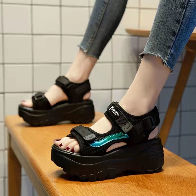 Giày Sandal Thể Thao Đế Mềm Dày Dặn Dễ Phối Đồ Thời Trang Mùa Hè Năng Động
