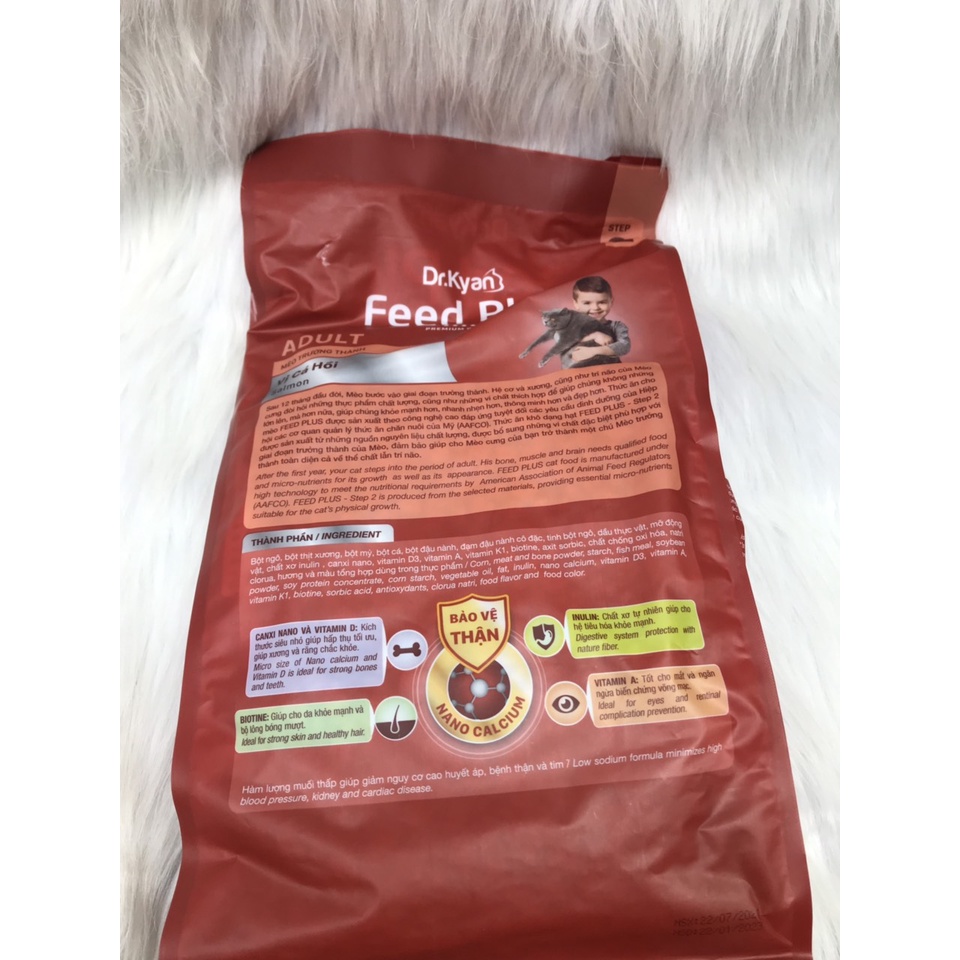 Thức ăn cho mèo Feed Plus 1,2kg, Thức ăn hạt khô cho mèo bảo vệ thận