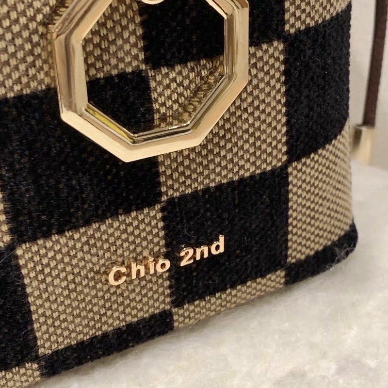 TÚI XÁCH HỘP VUÔNG CHIO’2ND KẺ CARO