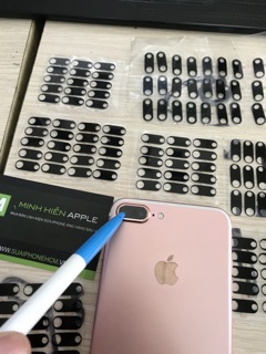 Kính camera iphone 8 plus.......