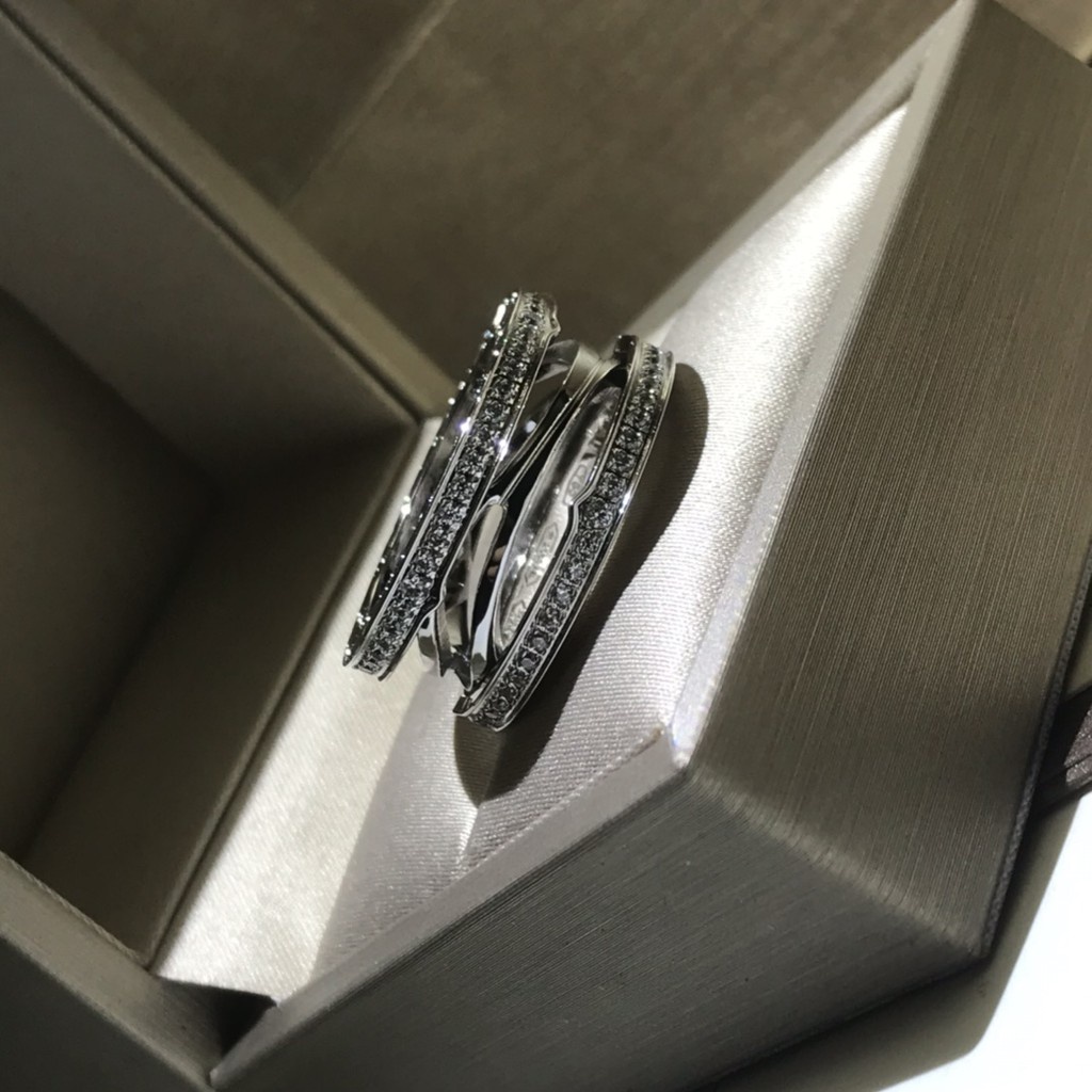 Nhẫn thép titan đính kim cương nhân tạo thời trang cho cặp đôi