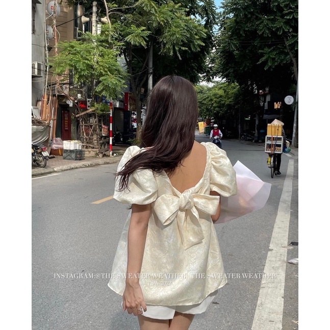 Áo baby doll thắt nơ sau vải gấm xinh