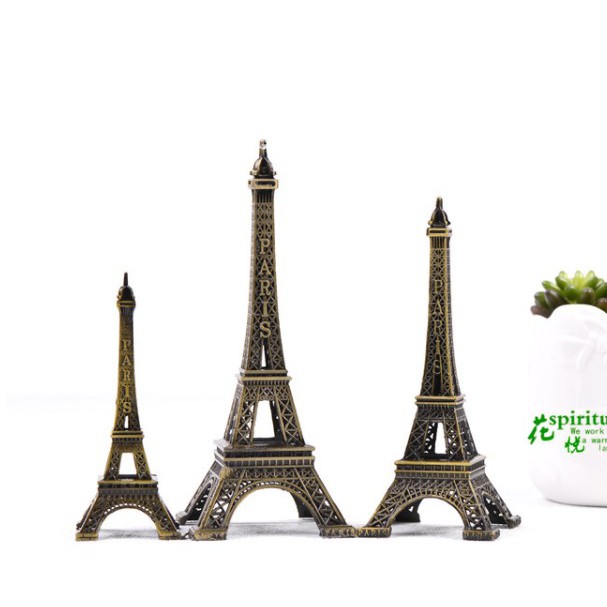 Mô hình tháp Eiffel bằng kim loại cổ điển trang trí