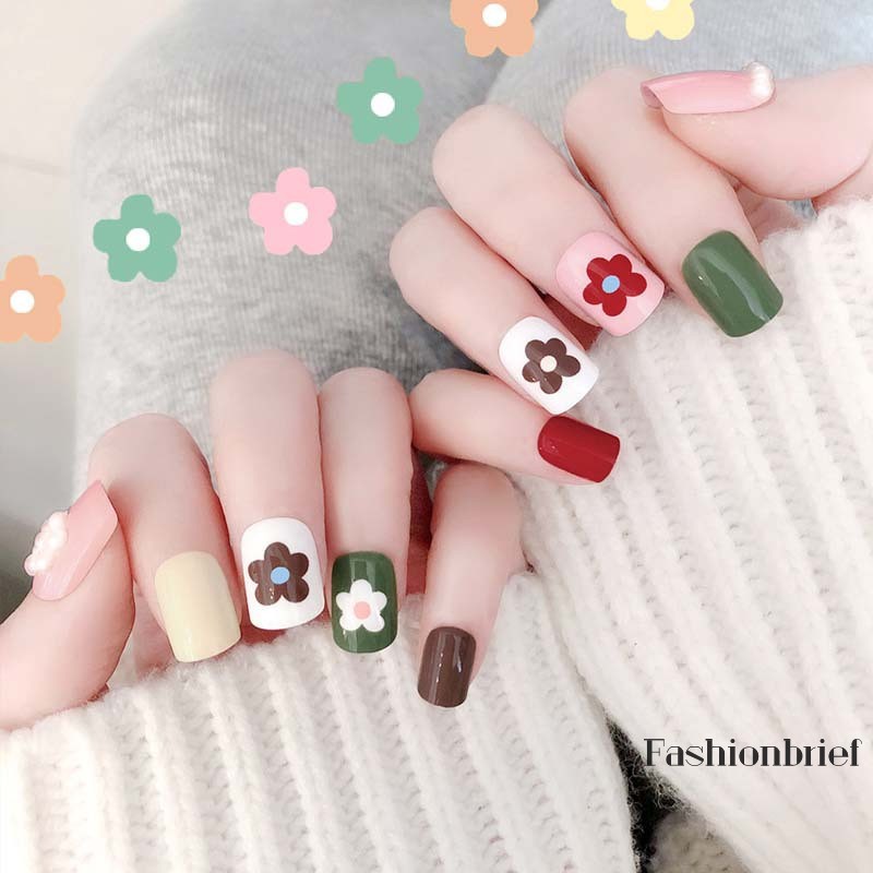 [Hàng mới về] Set 24 móng tay giả họa tiết hoa phong cách Hàn Quốc xinh xắn