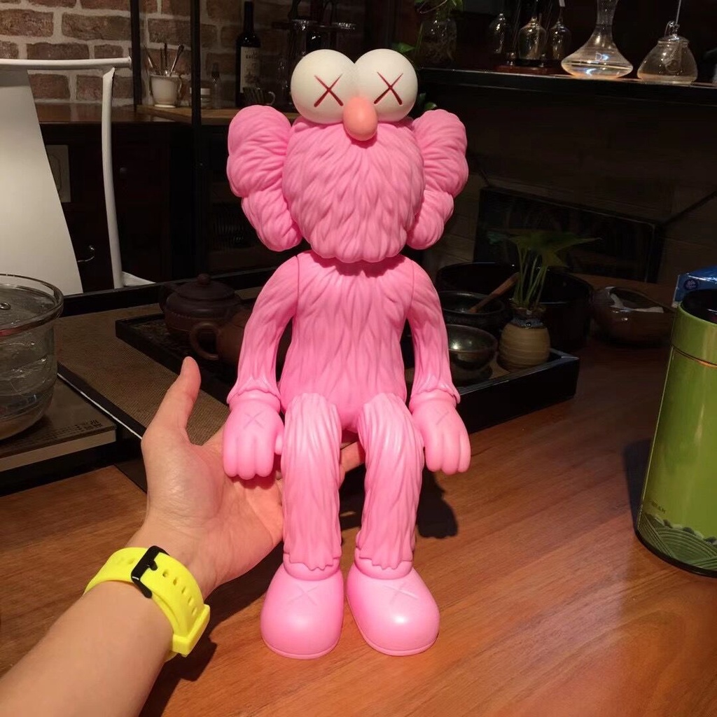 Mô Hình Nhân Vật Kaws Bằng Nhựa Pvc Kích Thước 35cm