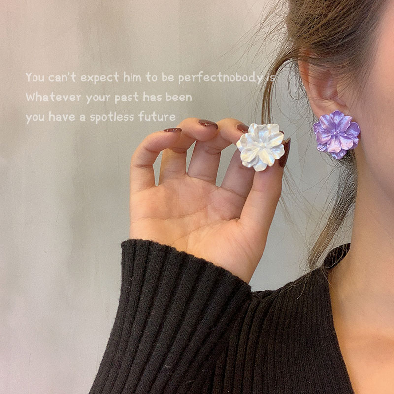 Bông Tai Hình Hoa Tím Phong Cách Hàn Quốc Thanh Lịch Cho Nữ