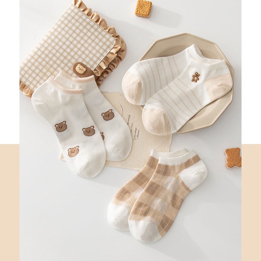 Tất nữ cổ ngắn họa tiết gấu puppy bear dễ thương, phong cách hàn quốc, chất liệu thoáng mát, thấm hút mồ hôi TT90