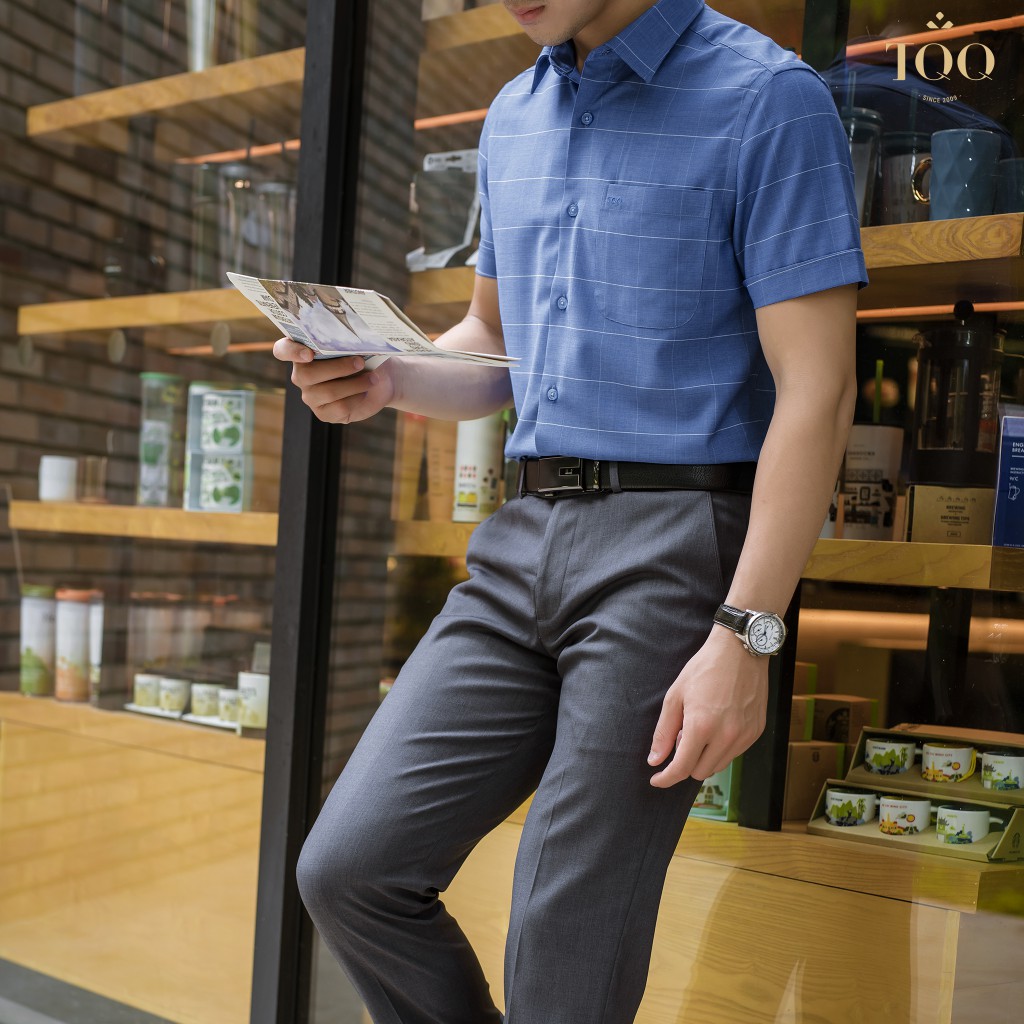 Áo sơ mi nam ngắn tay TQQ cotton không nhăn kẻ xanh dương vạt bằng có túi K143CB | BigBuy360 - bigbuy360.vn